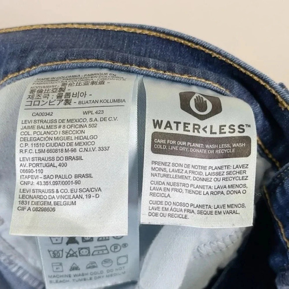 Levi's 312  Shaping Slim Dark Wash Blue Jeans - Picture 9 of 16